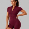 ENTERIZO SHORT MANGA CORTA